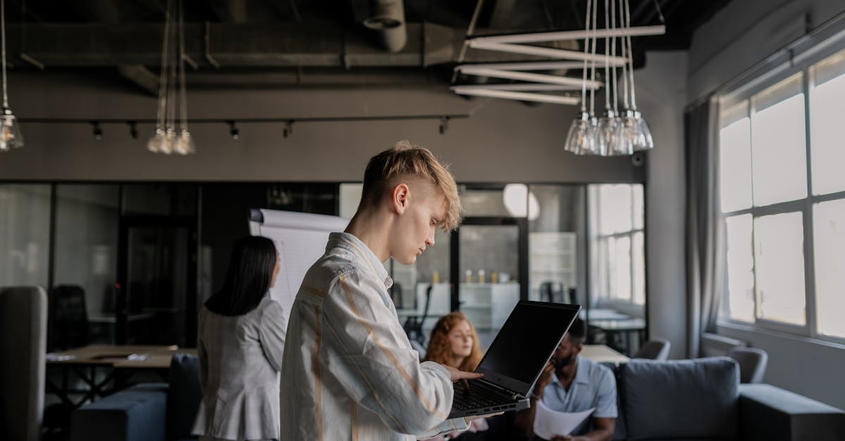 全民优打实名账号：流量卡如何加载流量，续费有哪些方式？